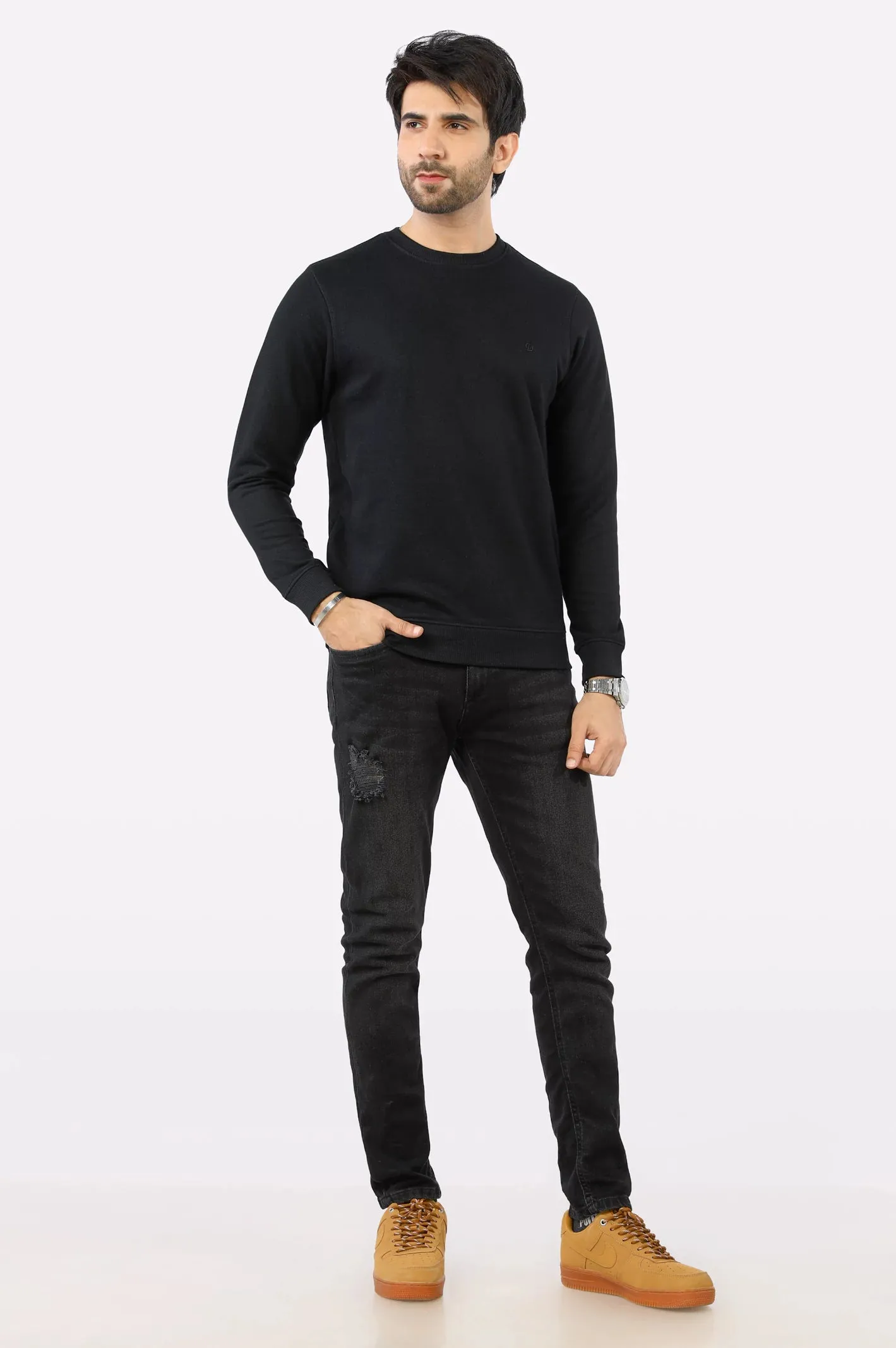 Black Basic Sweatshirt