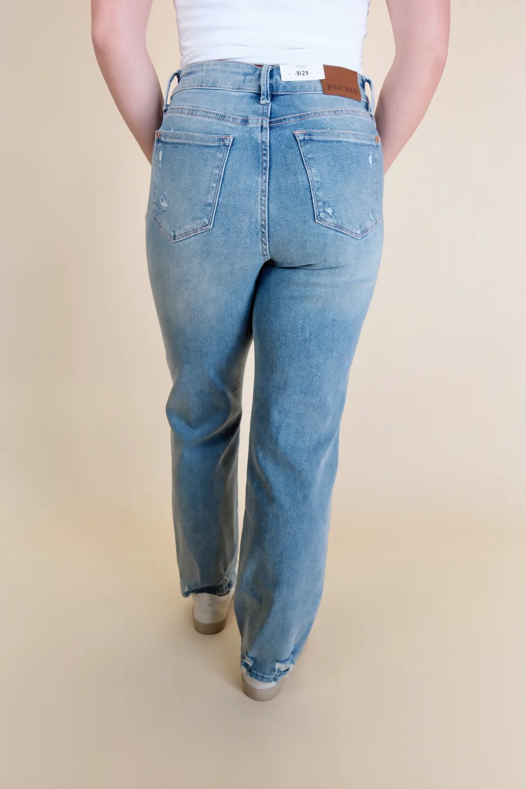 Hannah Destressed Jeans