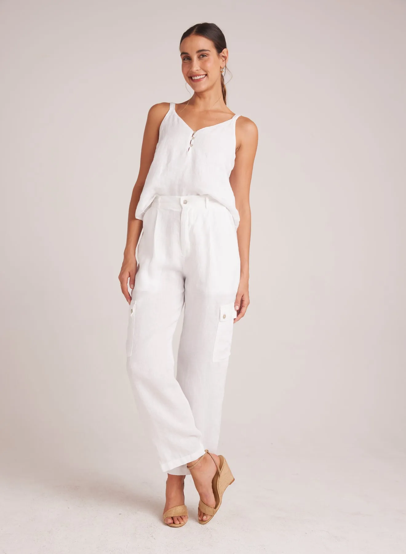 Pleated Linen Cargo Trousers - White