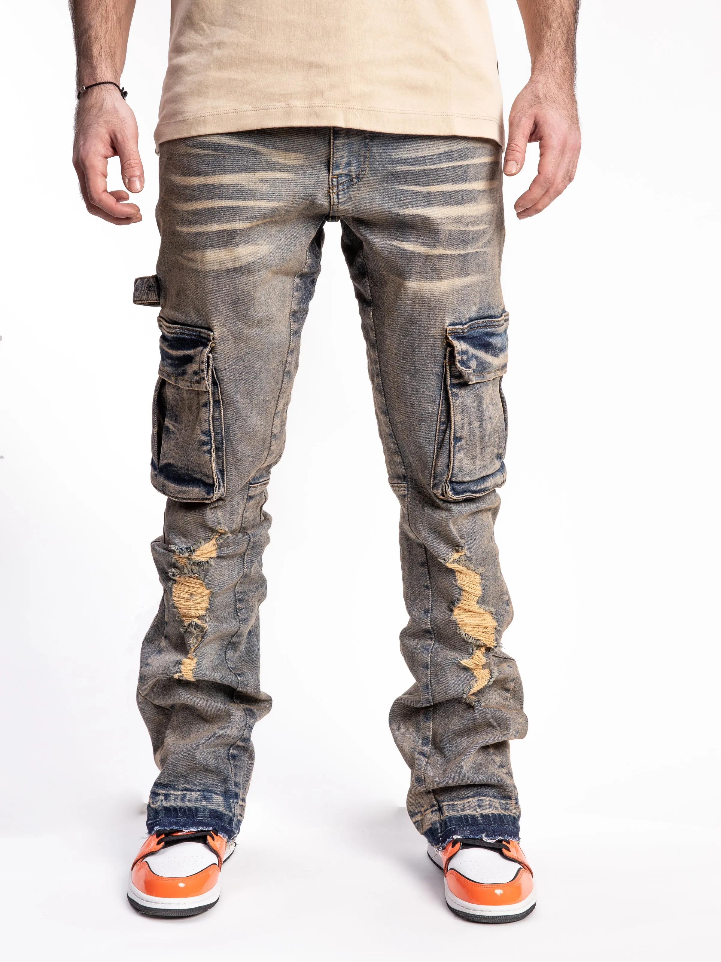 WASHED FLARED CARGO JEANS